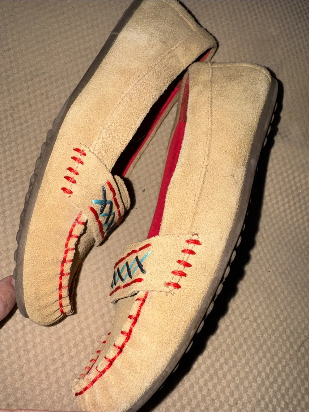 LandsEnd Tan Suede Moccasins Red Interior Multicolor Stitching Girls Size 4 Kids